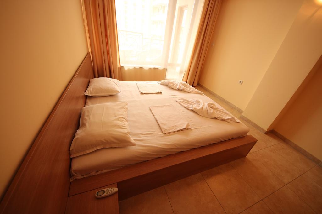 Menada Sea Regal Apartments Slantschew brjag Zimmer foto