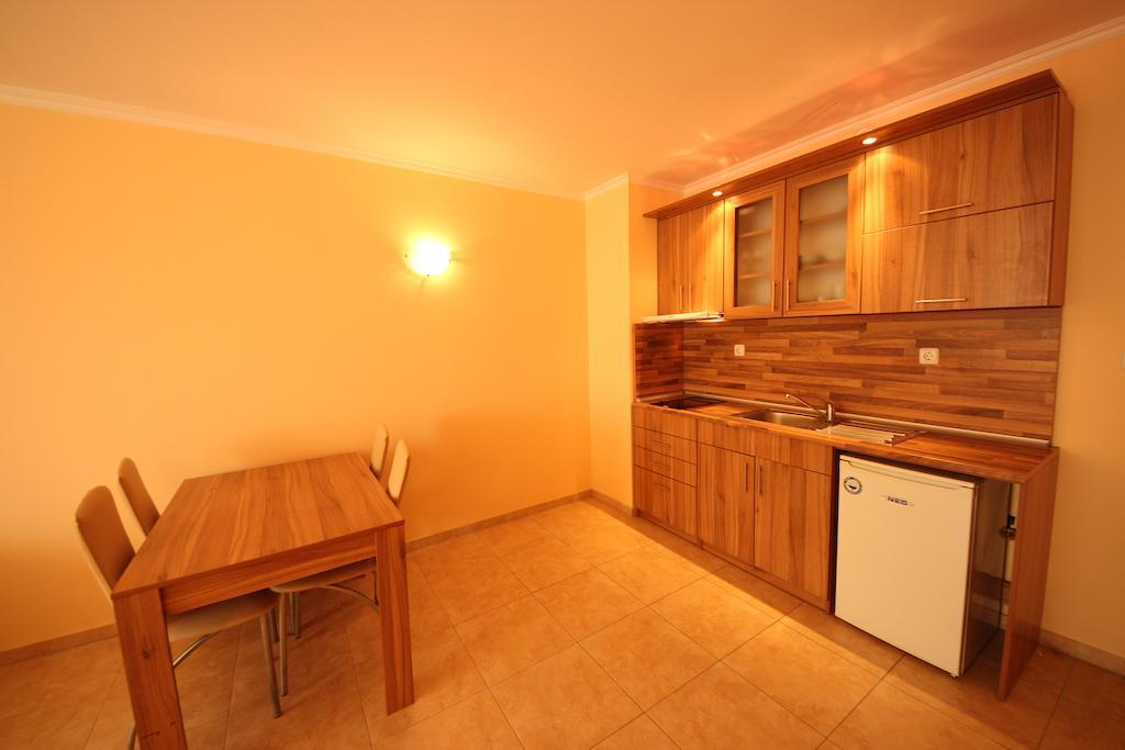 Menada Sea Regal Apartments Slantschew brjag Zimmer foto