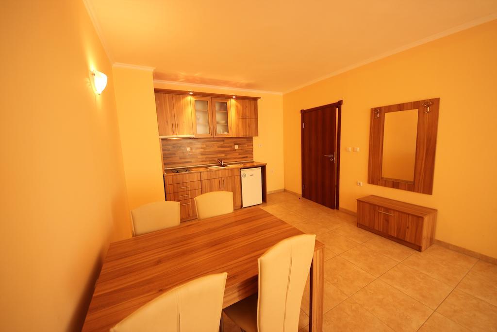 Menada Sea Regal Apartments Slantschew brjag Zimmer foto