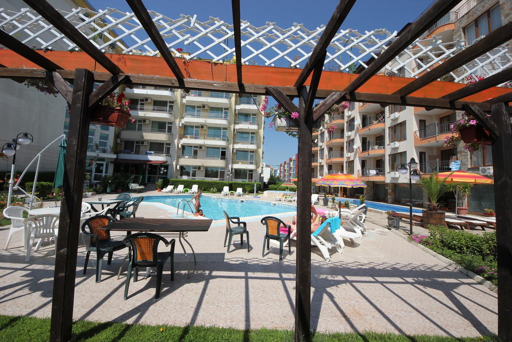 Menada Sea Regal Apartments Slantschew brjag Exterior foto
